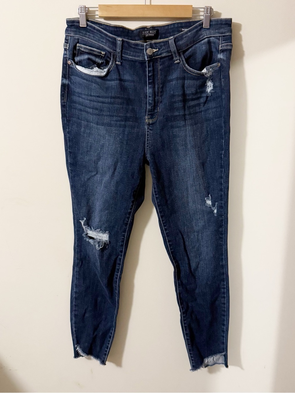 Judy Blue Womens Skinny Fit Distressed Jeans Size 15 / 32 Denim